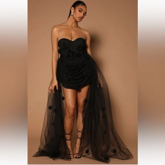 Fashion Nova | Dresses | Nwt Black Fashion Nova Dress | Poshmark